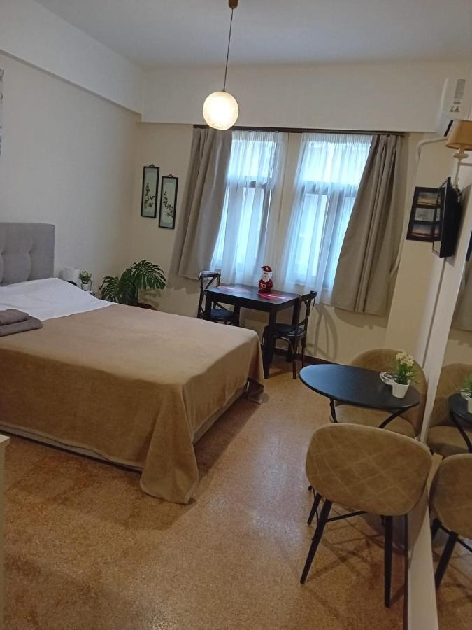 Central Syndagma Studio Atene Esterno foto